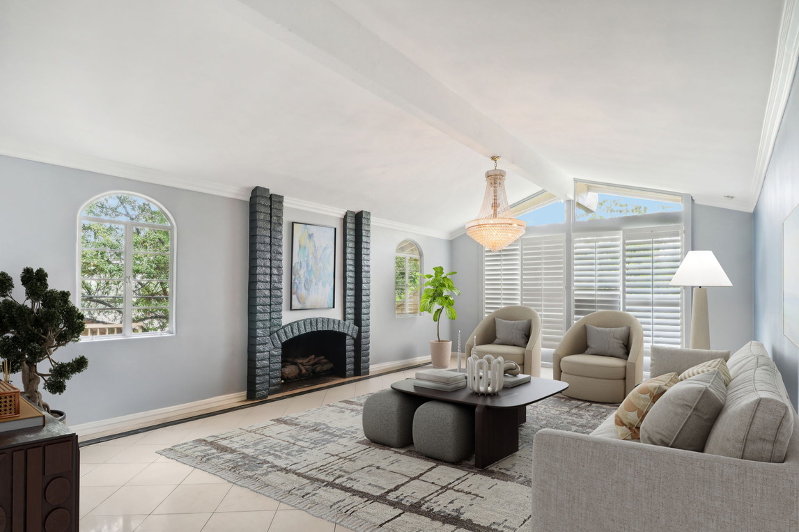 47-web-or-mls-18022_Lake_Encino_Dr_Lake_Encino_Dr-004_28-010-24_21_00