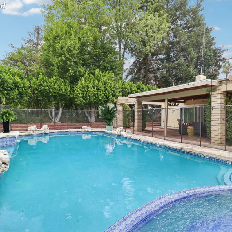 91-web-or-mls-watermark_18022_Lake_Encino_Dr_Lake_Encino_Dr-027_28-010-24_19_25